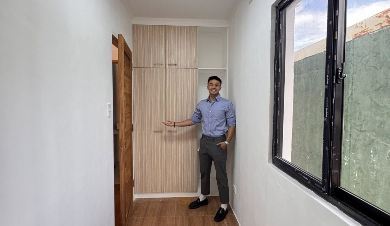 618706899_10241668730073156_124152492890975917_n