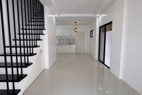 618733314_10241710066546542_4097012571744283694_n