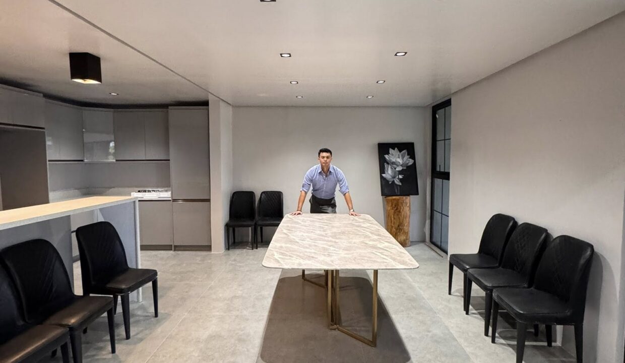 619025368_10241632092117230_802144366293004125_n