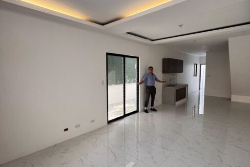 619256295_10241668731713197_7930222001007990912_n