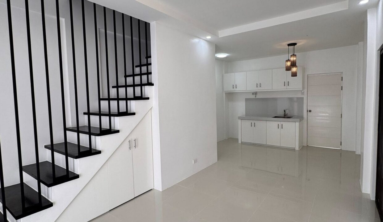 619289978_10241710052706196_3248866512926031111_n