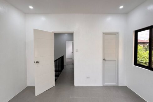 619599031_10241710072146682_2457893324943293365_n