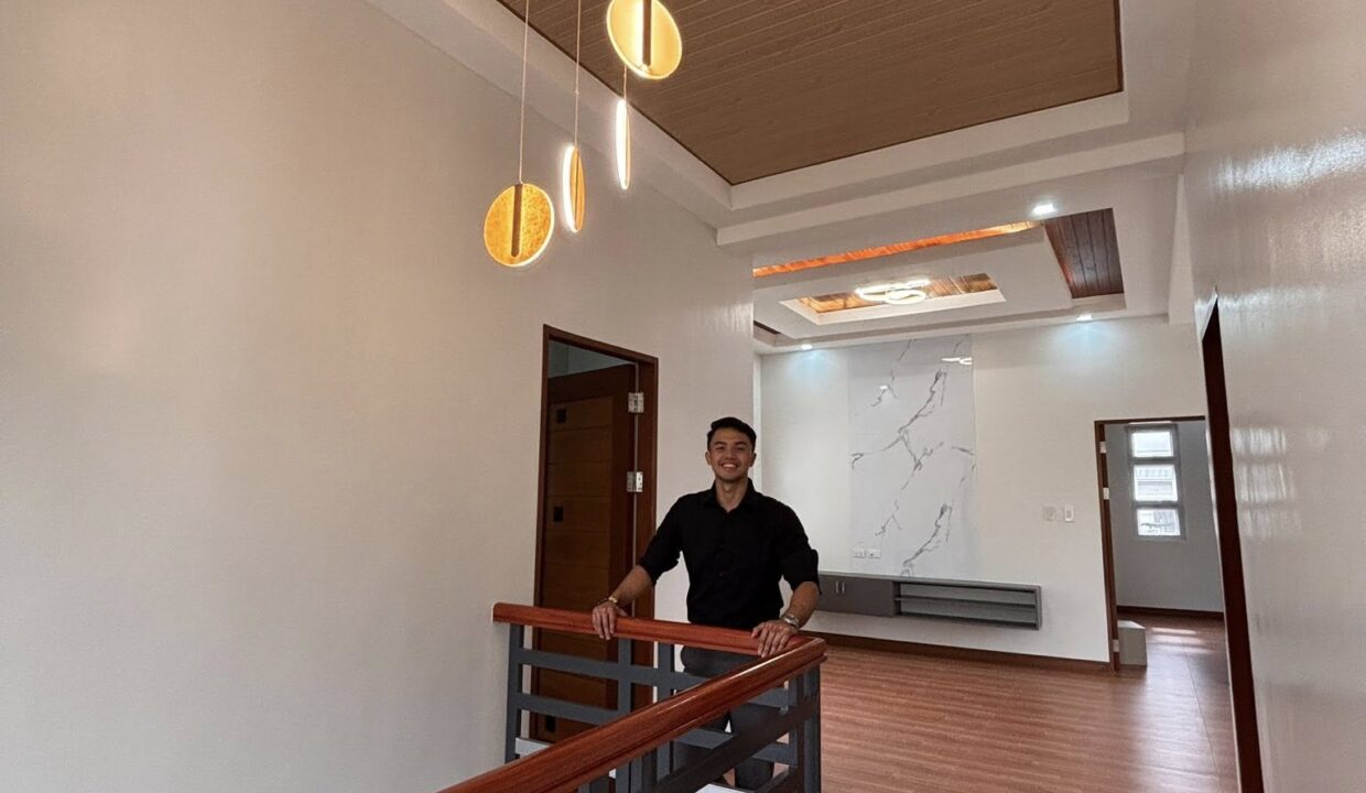 619695214_10241737140583376_8179053575438528212_n