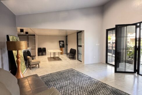 621576574_10241632096597342_4717558935289692701_n