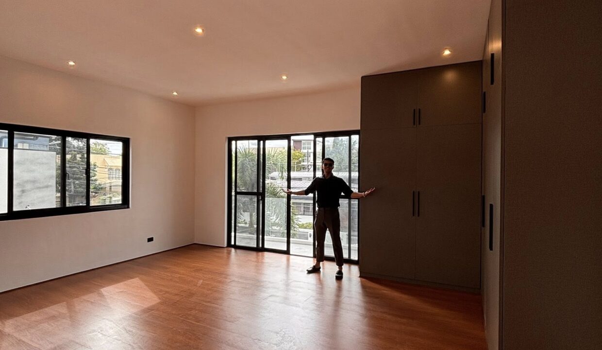 622276159_10241724772154173_4815608541618203893_n