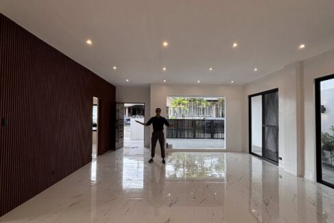 622284016_10241724783074446_8663037966539074478_n