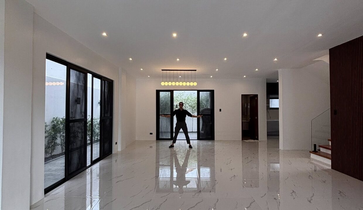 622376555_10241724781674411_1419261358861005438_n