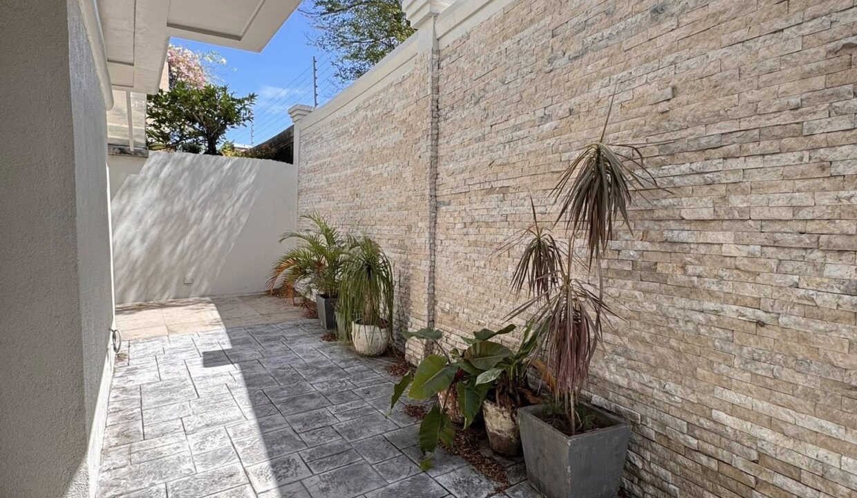 626037221_10241826531418091_7341874463872917980_n