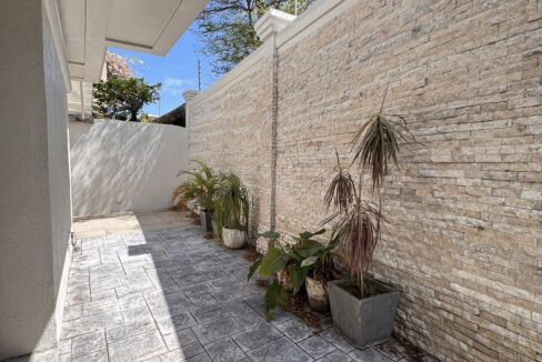 626037221_10241826531418091_7341874463872917980_n