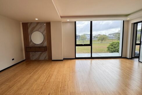 627240595_10241857955643677_4760685618173325690_n