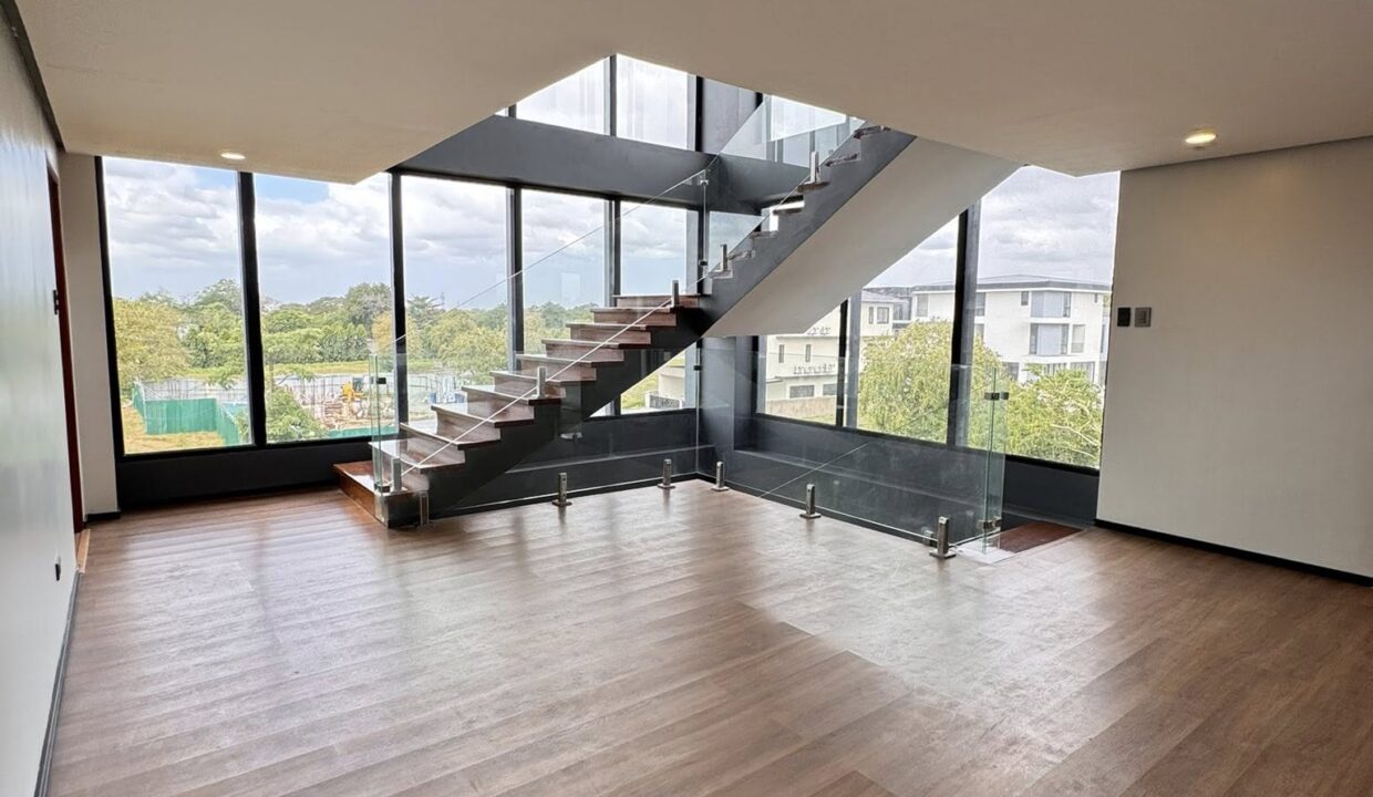 627393531_10241857955163665_3380737325612802944_n