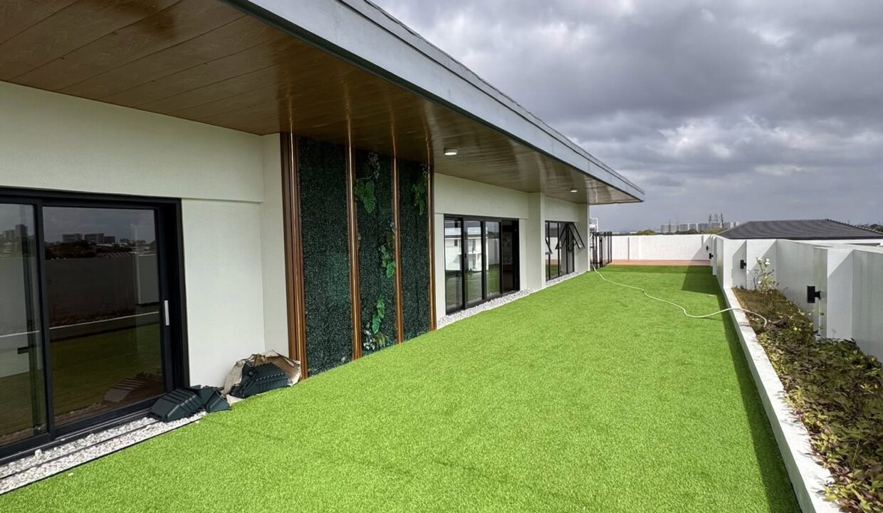 627874475_10241857946723454_4003118270594789431_n