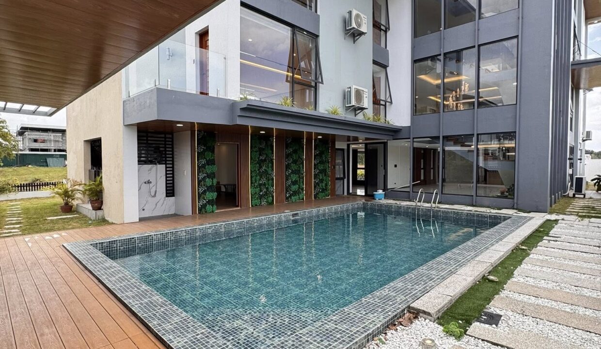 628060276_10241857954123639_7125687955787791770_n