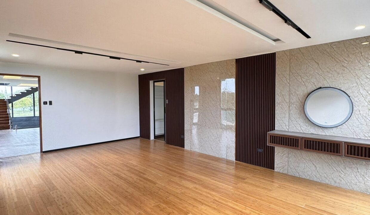 628247848_10241857932123089_5719075500944900304_n