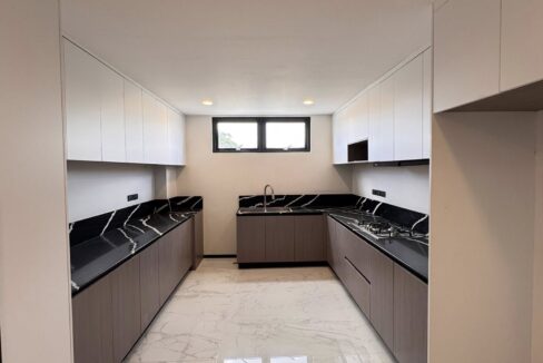 629613703_10241857921962835_7777561467717559816_n