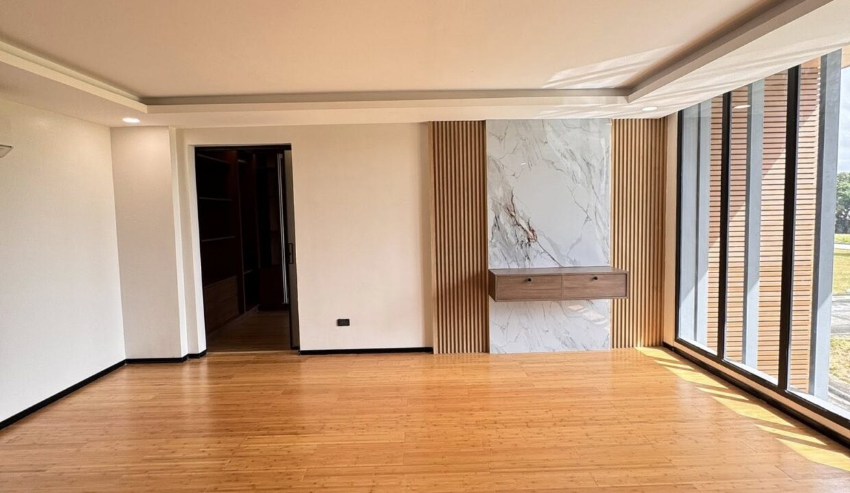 629738916_10241857953483623_5756320032260908427_n