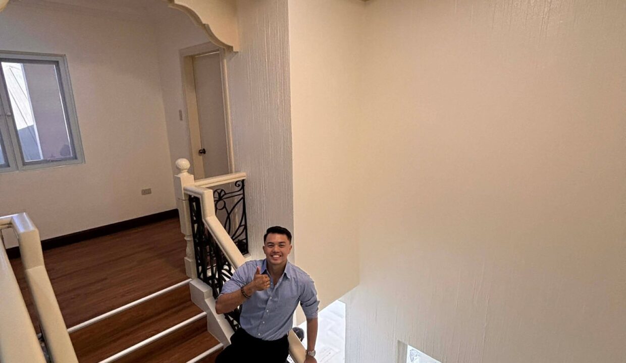 630411533_10241917755178628_2829520886859124921_n