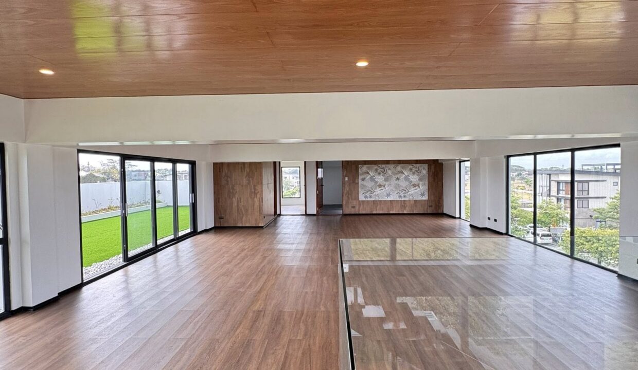 631290204_10241857941283318_8533156690003720238_n