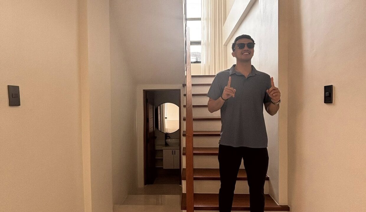 632010460_10241945564313839_7886716605775270918_n