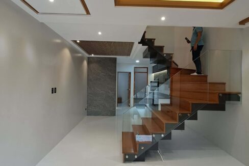 636166395_10242045648415879_6918101819056539925_n