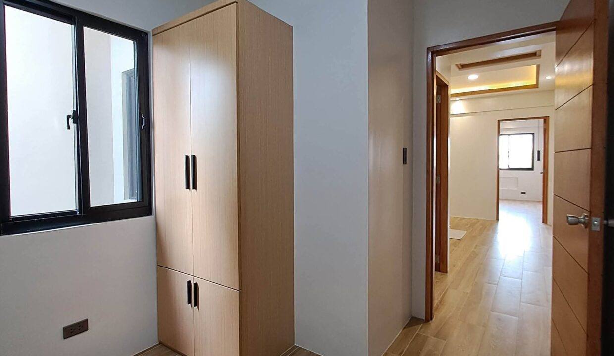 636293084_10242045675576558_6762306296097592983_n