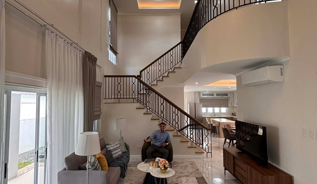 636812816_10242033225825322_6836438113008257031_n