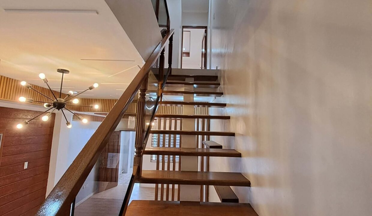 636824560_10242005577894141_5051307311959958808_n