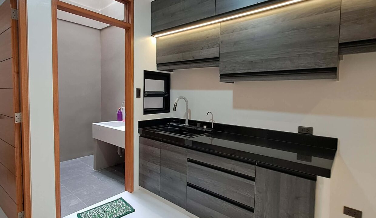 637655617_10242045660936192_7070908841552171366_n