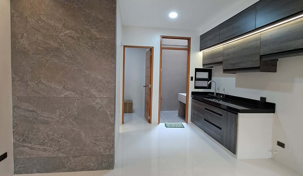 637670453_10242045673736512_8623733894171835136_n