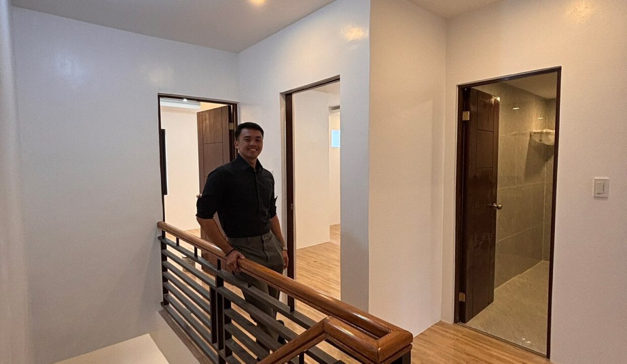 637747644_10241984553008532_3627078024131407731_n