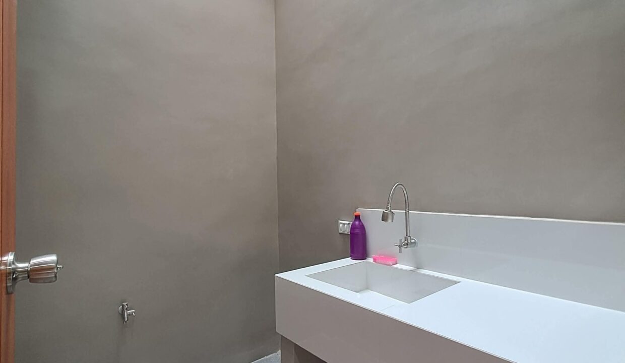 638593777_10242045657896116_1352889917589512958_n