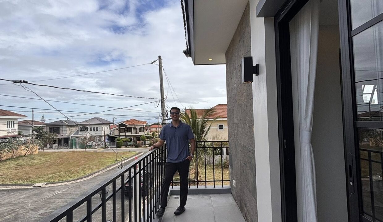 639427557_10242079254976022_687395077878246146_n