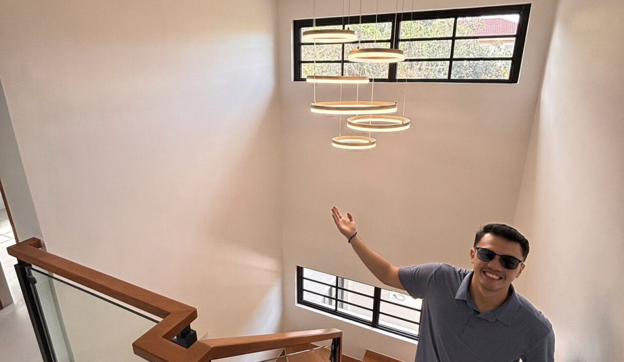 641368258_10242079263576237_6427811844820489118_n