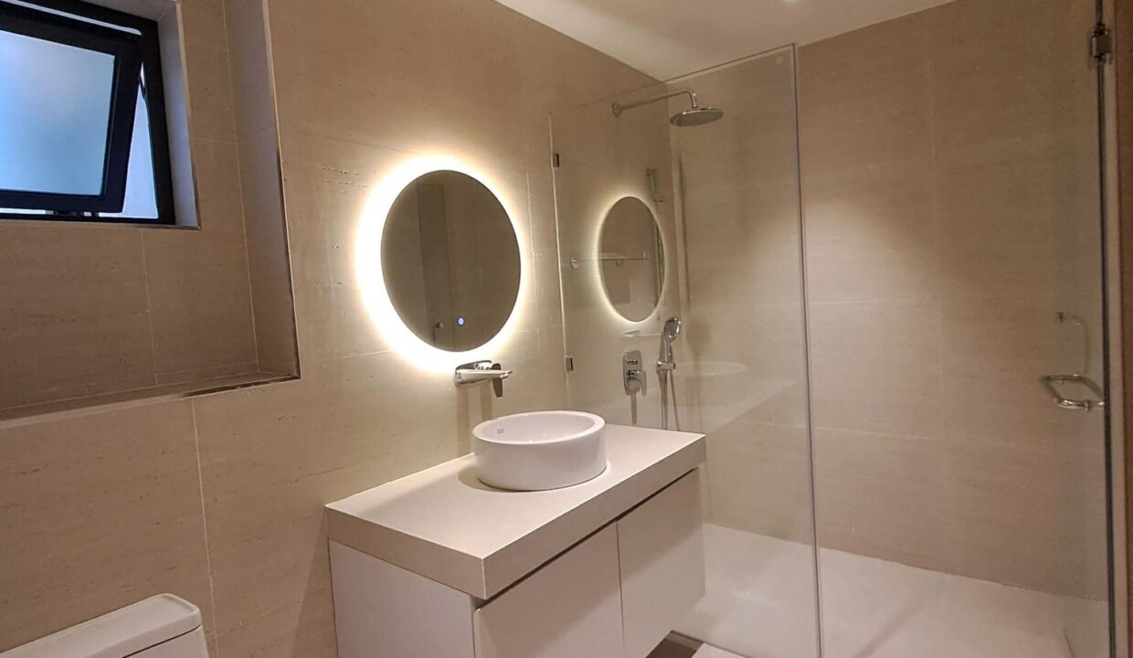 641414683_10242094122347697_1159424504821953639_n