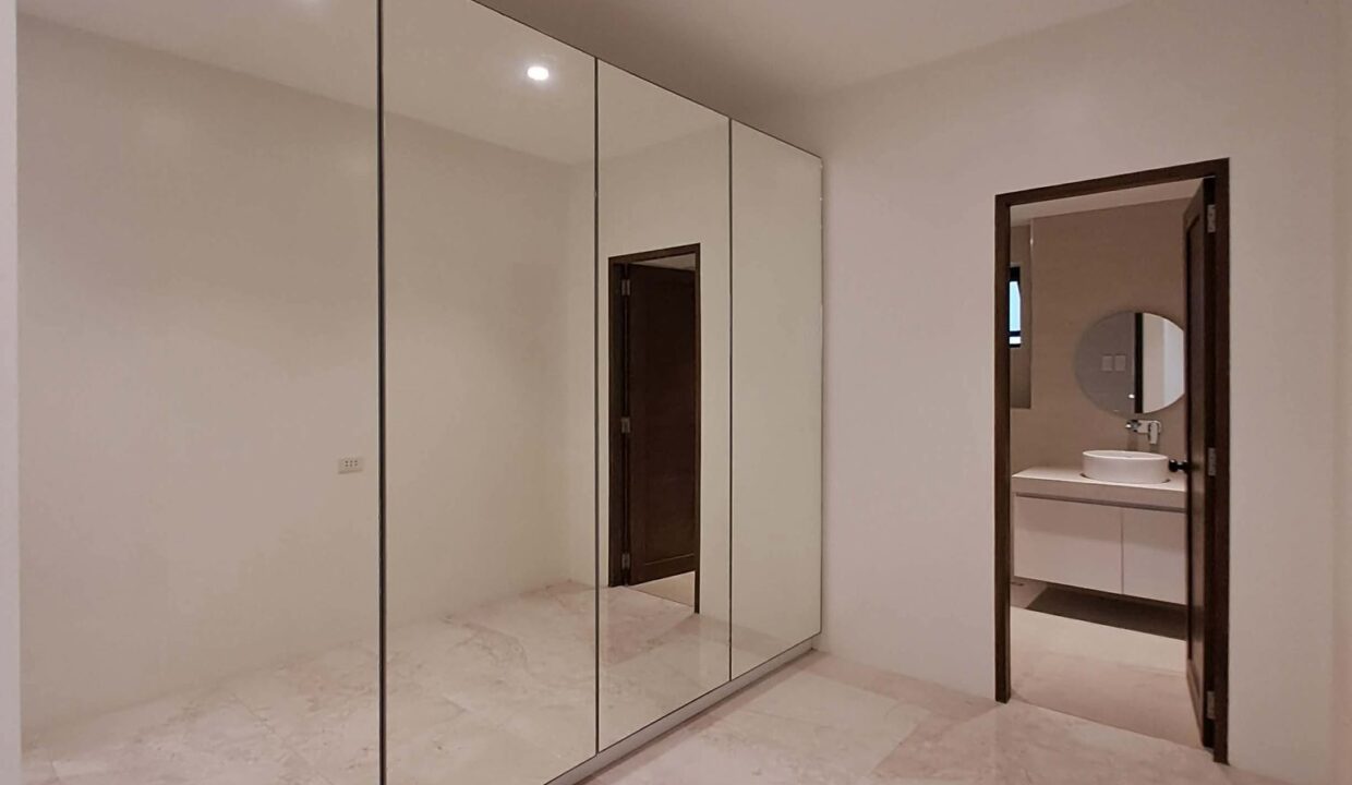 641560114_10242094128187843_5460941574277111475_n