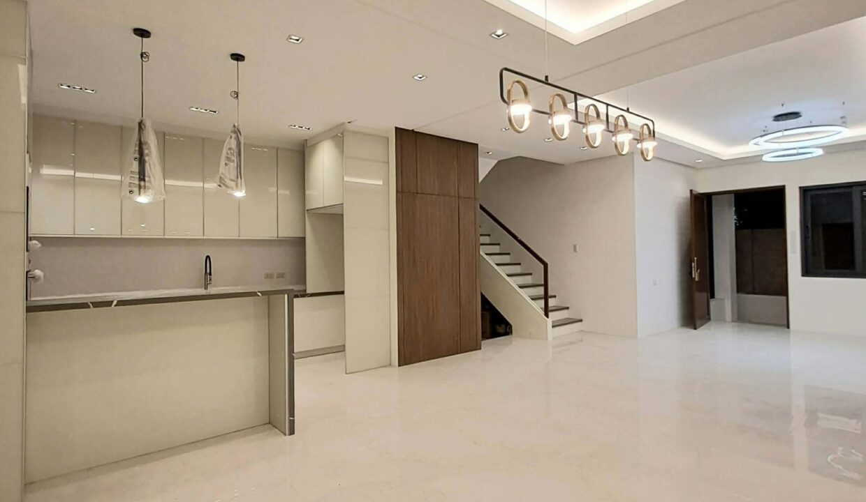 641605528_10242139913052436_8628279325954930755_n