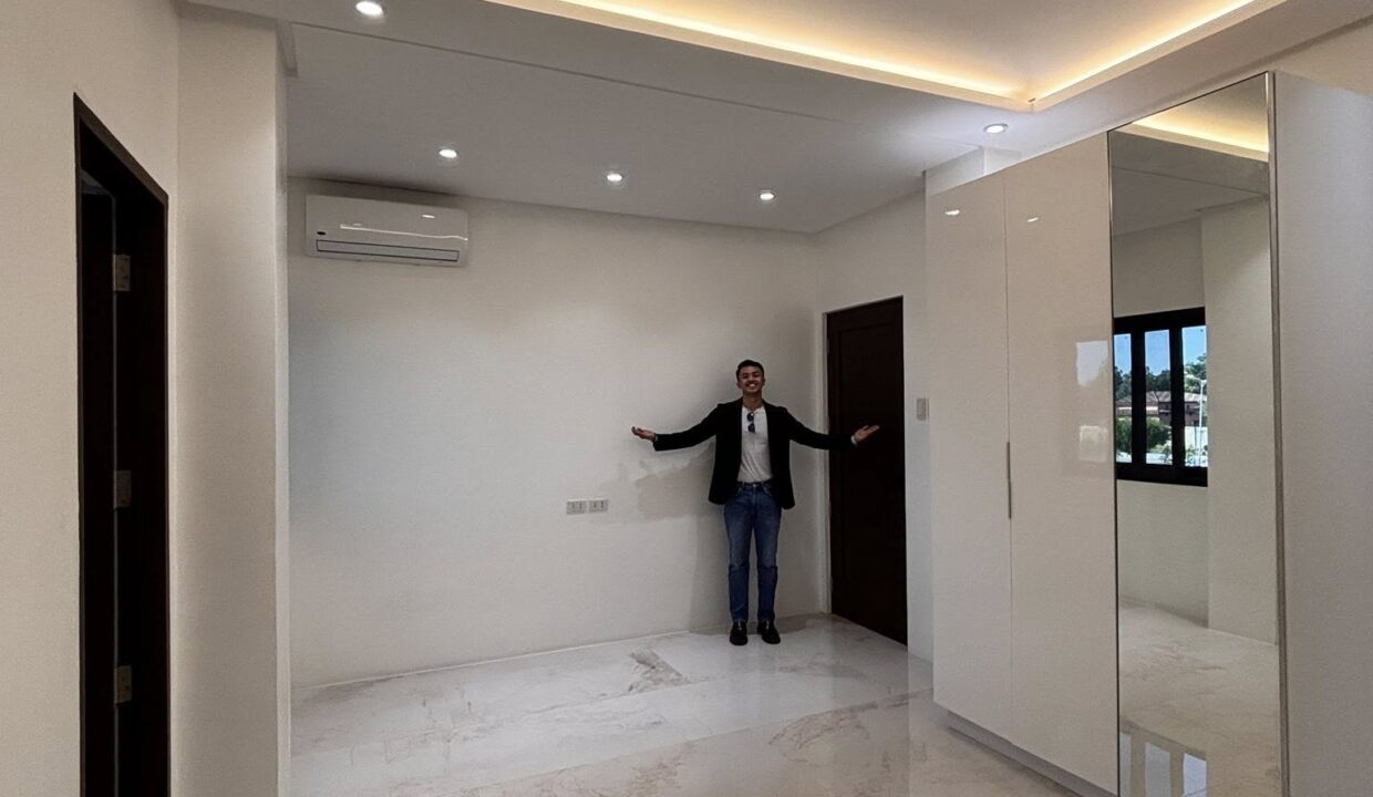 641683956_10242173685776733_5192411442967882788_n