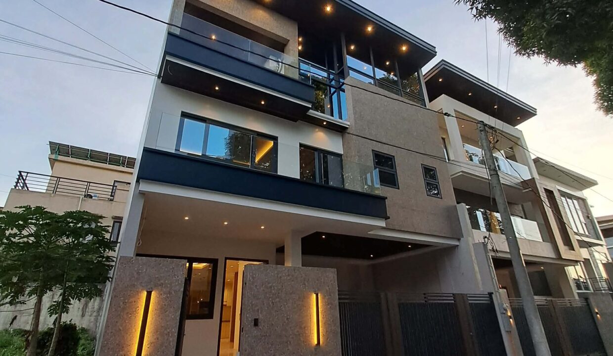 642231687_10242139946533273_8060492133393919873_n