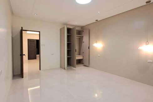 642280937_10242139972093912_6725887630739754403_n