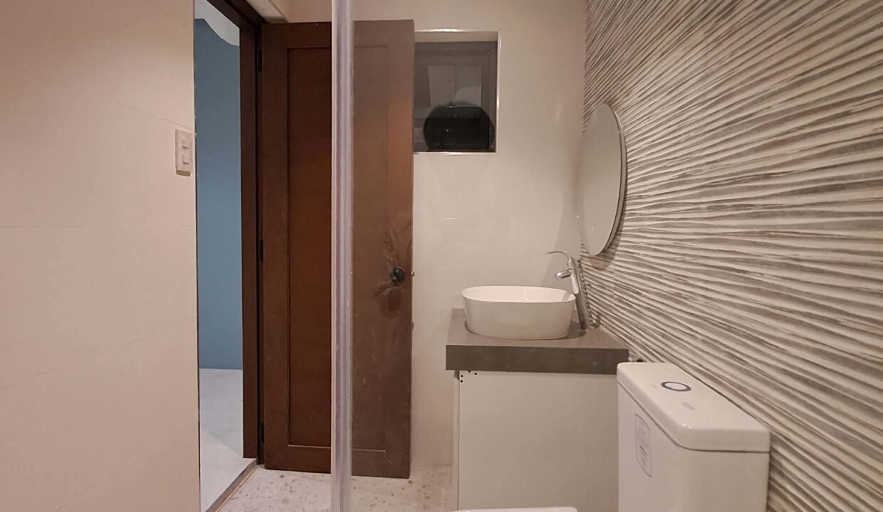 642281669_10242139970533873_4876863326456392703_n