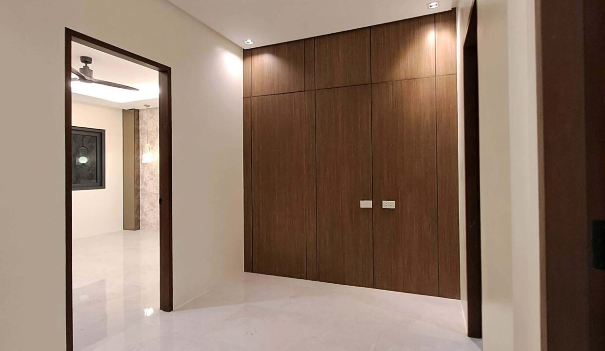 642287403_10242139943173189_8193985456922697792_n