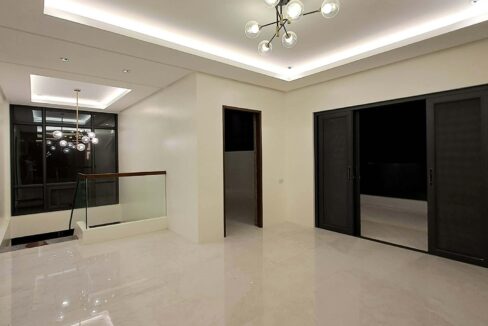 642736231_10242139972413920_1841864747275715473_n