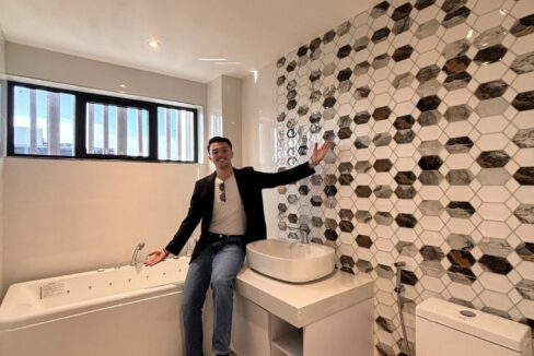 645522677_10242173686296746_969199581085907397_n