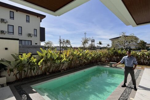 644078487_10242229411609844_4452586019940483766_n