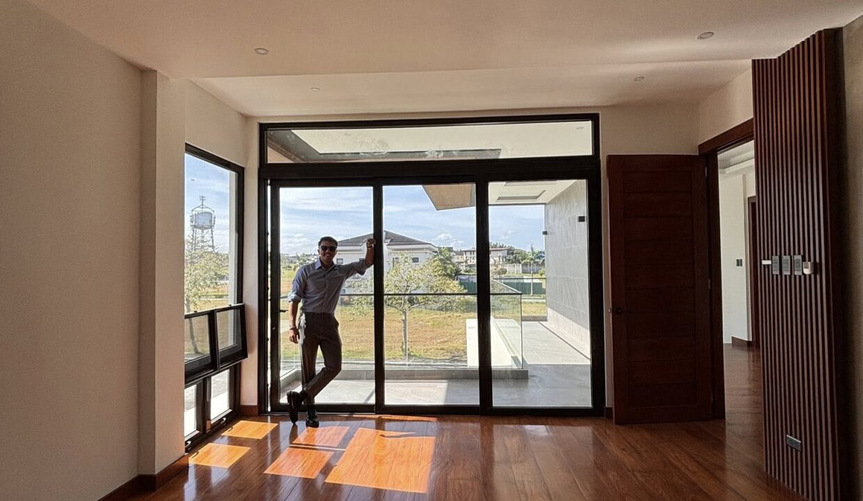 645327846_10242229408929777_5590082487736368873_n