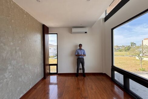 645505110_10242229411249835_9212334913871252646_n