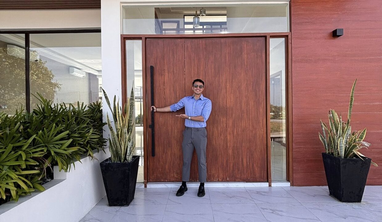 645914609_10242229411009829_2560375625908550881_n