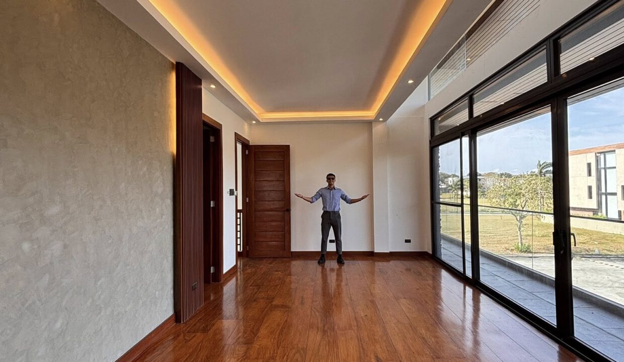 646496987_10242229412569868_6560922151918533911_n