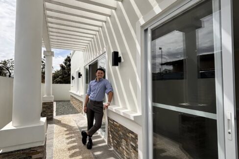 646694714_10242282879786515_2531742483660374709_n