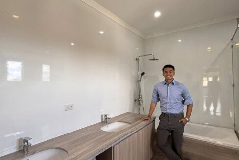 646926761_10242282837305453_3979163503696905676_n